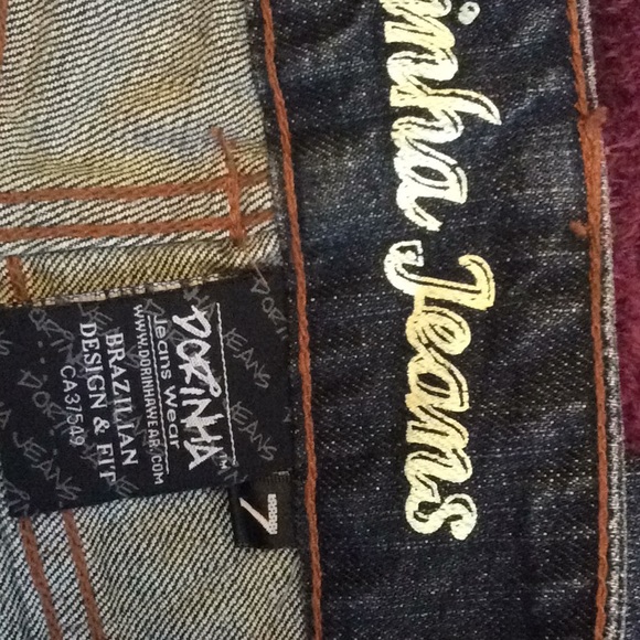 Dorinha juniors 5 pocket, 2 button jeans. - Picture 3 of 4